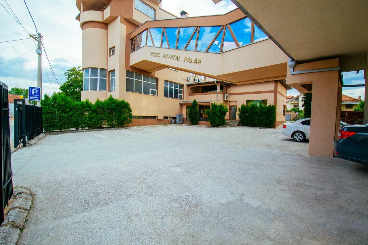 Hotel Kristal Palas Prilep Eksteriør billede